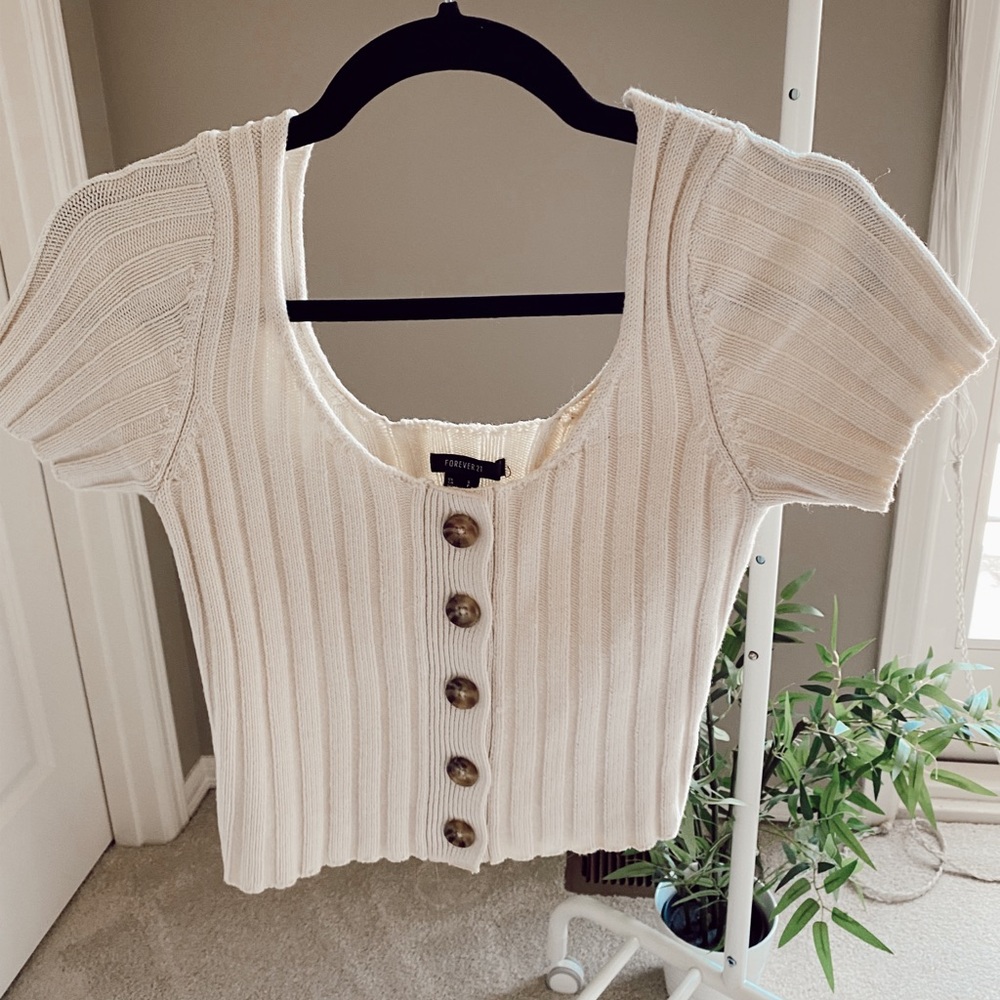 Cream Cropped Top- Forever21 Size Small
